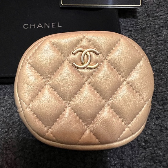 Chanel gold leather coin purse - Picture 4 of 8